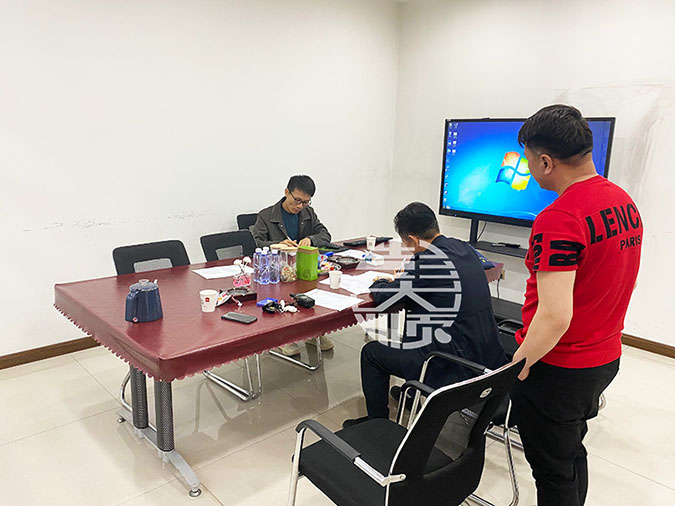 共創未來：菏澤全自動豆腐機客戶與彭大順的創新合作